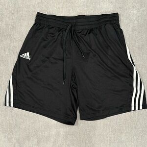 Men’s adidas aeroready black athletic shorts. Size XL